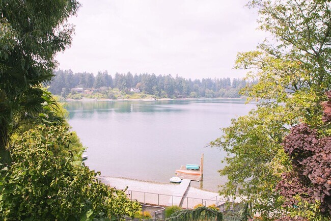 Building Photo - One of a kind private estate on Gravelly Lake in Lakewood