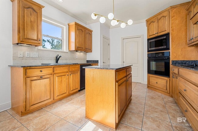 Building Photo - 12424 Cambron Trail