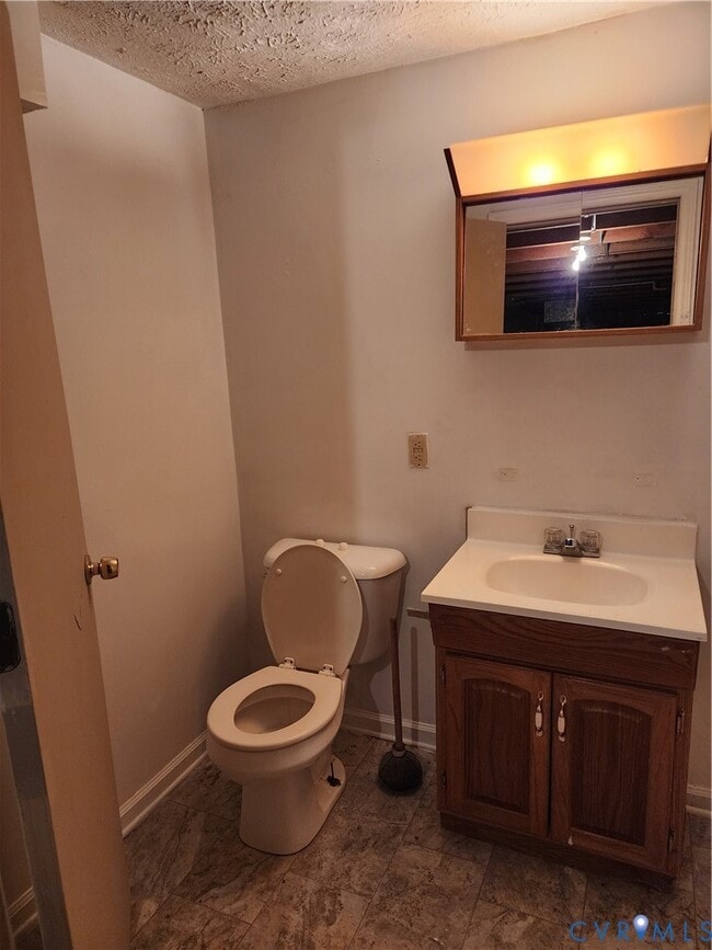 Building Photo - 1071 Samuel Rd