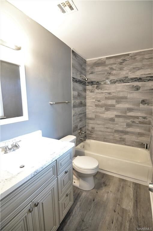 Building Photo - 334 Dee Dr