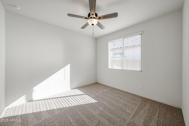 Building Photo - 27657 N 71st Ave