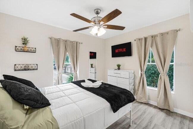 Building Photo - 318 E Patterson St