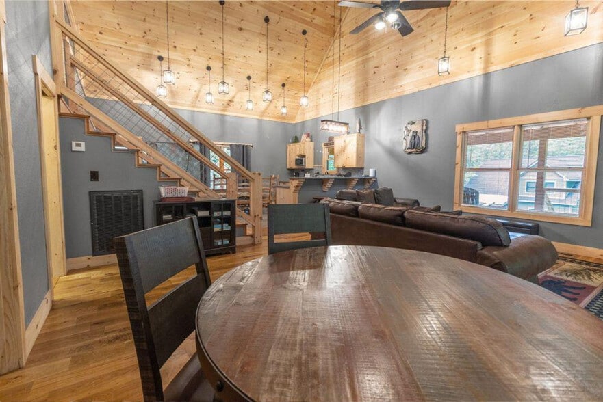 Building Photo - 2485 Waldens Creek Rd