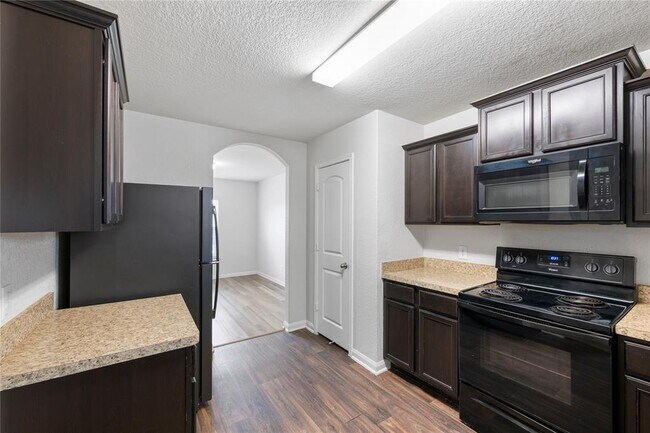 Building Photo - 221 Koontz Lp