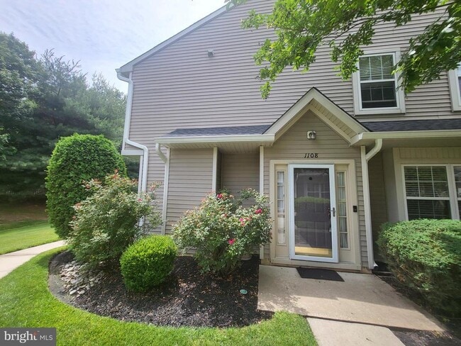 Building Photo - 1108 Coventry Way