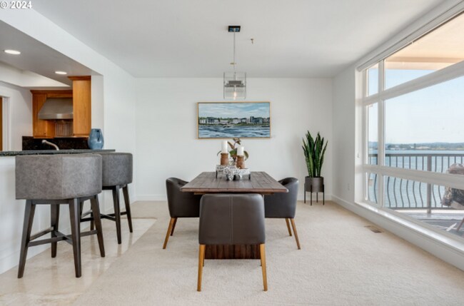 Building Photo - Elegant Riverfront Condo with Panoramic Views & Modern Comforts in Vancouver, WA