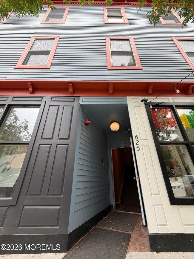 Building Photo - 625 Cookman Ave