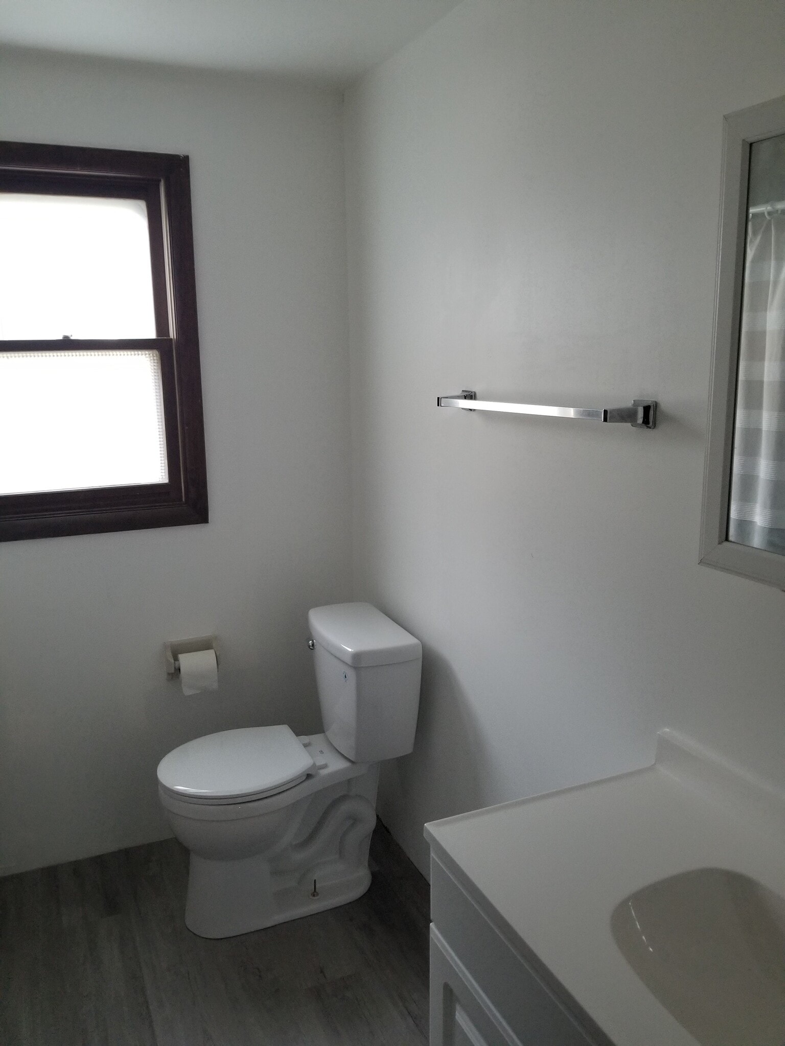 First floor bath - 55 Castleford Rd