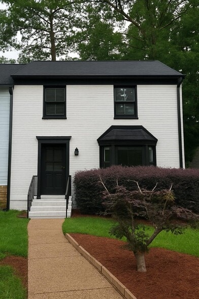 Primary Photo - 3216 Overton Manor Dr