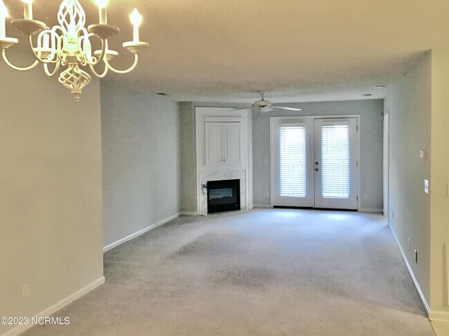 Building Photo - 5002 Hunters Trail