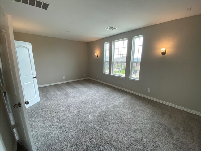 Building Photo - 7414 Evelyn Grv Dr