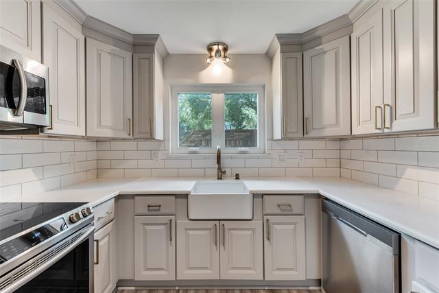 Building Photo - 5565 Preston Oaks Rd