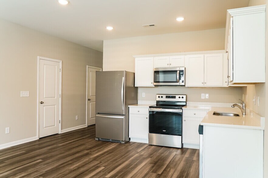 Building Photo - 338 Stone Arbor Wy