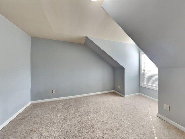 Building Photo - 2735 Gold Creek Ln