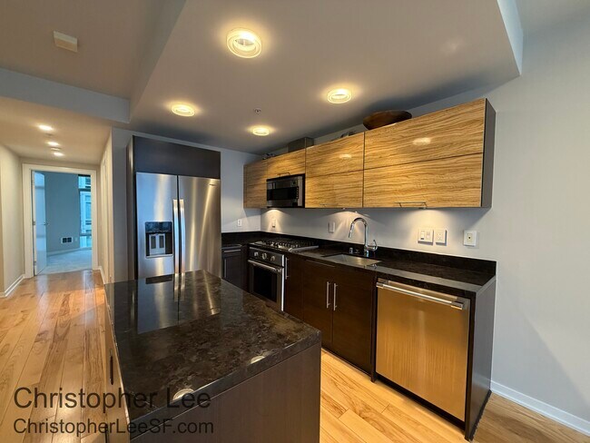 Building Photo - 829 Folsom St