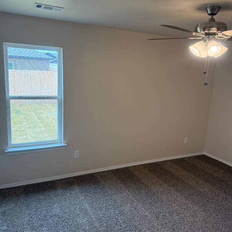 Building Photo - 10408 Admire St