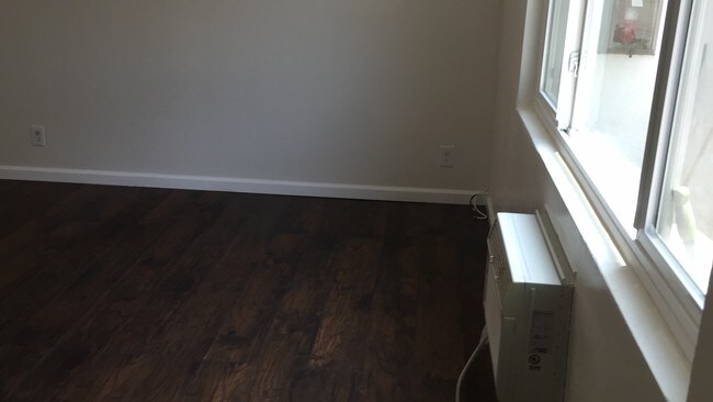 Primary Photo - 4353 Toland Way