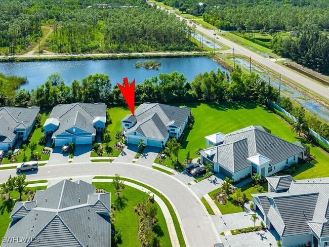 Building Photo - 2385 Ariane Dr