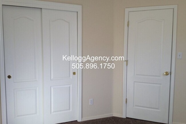 Building Photo - COMING SOON - 3 Bedroom in Cabezon Subdivi...
