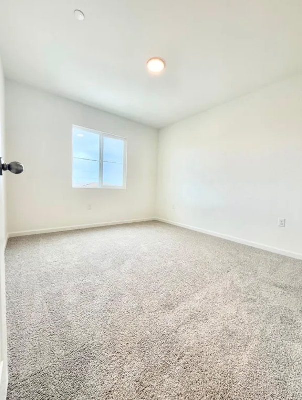 Building Photo - 2476 Cellar St