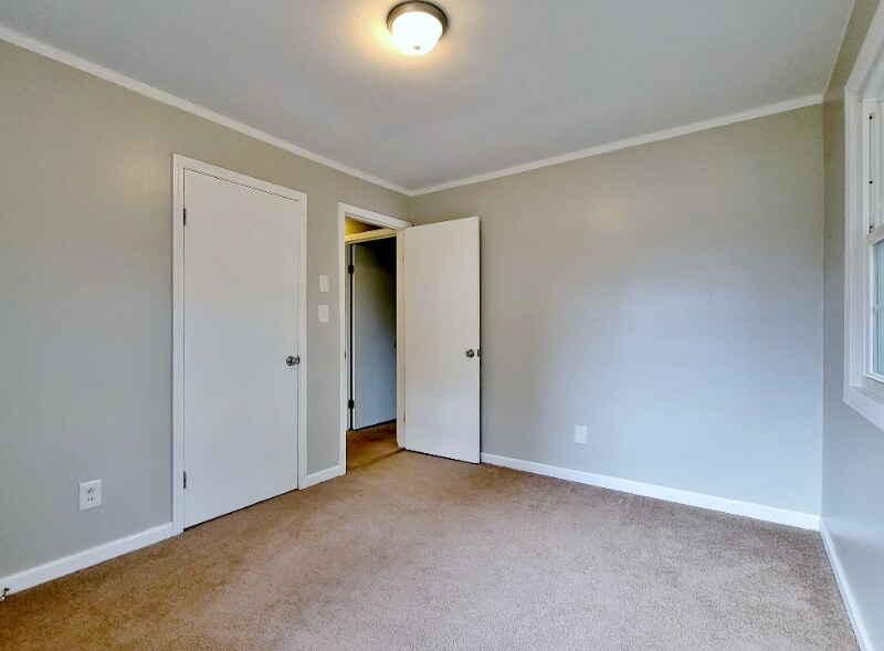 Building Photo - 4908 Ashton Rd