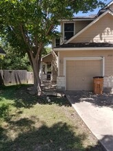 Building Photo - 2928 Thrushwood Dr