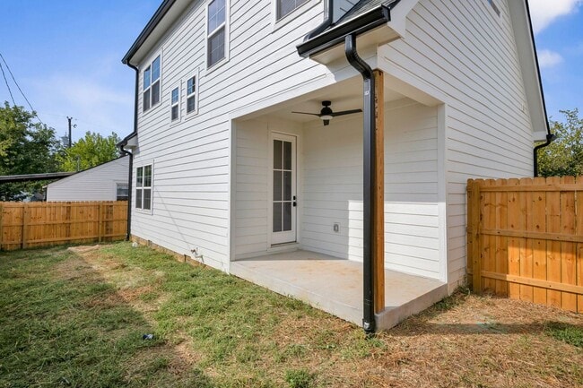 Building Photo - Brand new build home in Old Hickory | 1/2 off first months rent!