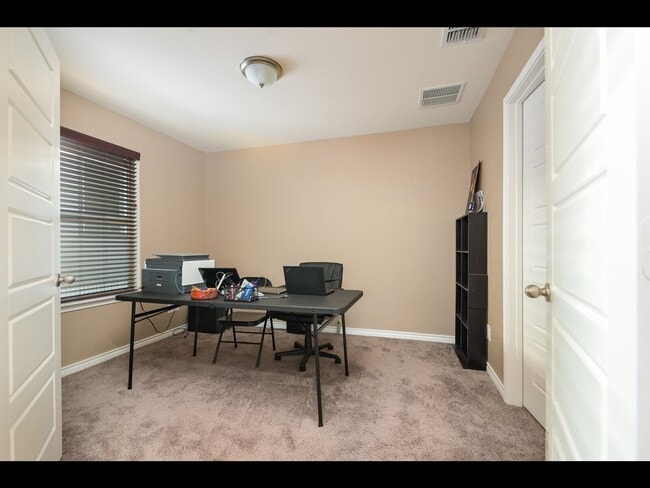 Building Photo - 15050 Tethys Wy