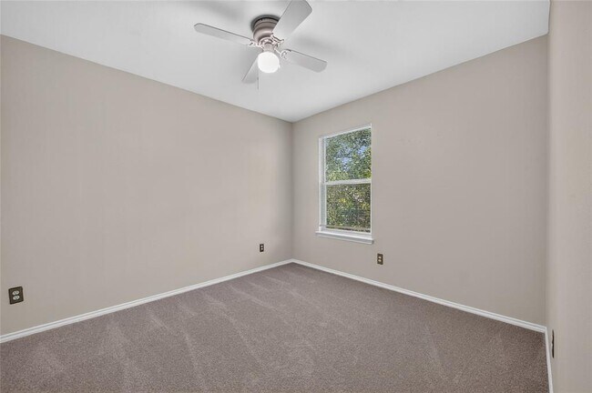 Building Photo - 13636 Merseyside Dr