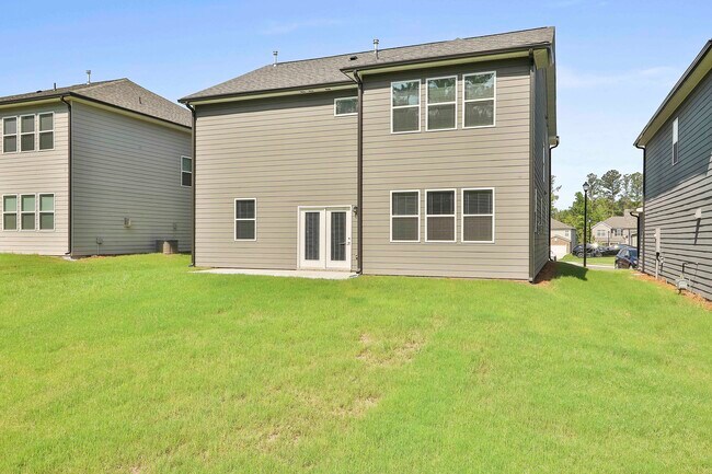 Building Photo - 335 Caledonia Ct