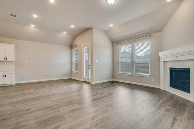 Building Photo - 7015 Hopper Ct