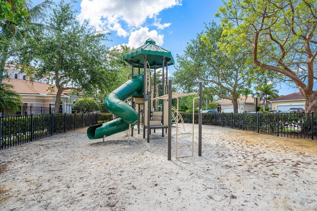 Building Photo - 4335 Key Lime Blvd
