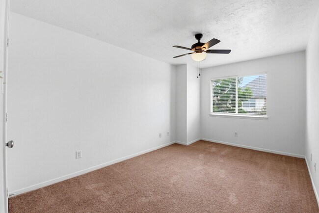 Building Photo - 22102 Bridgestone Crossing Dr