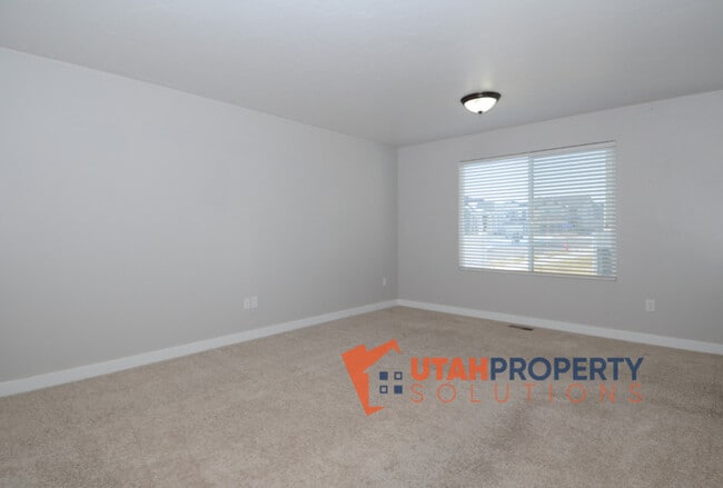 Building Photo - 577 S Windsong Ln
