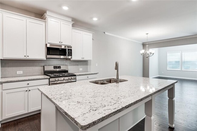 Building Photo - 554 Elm Bluff Way