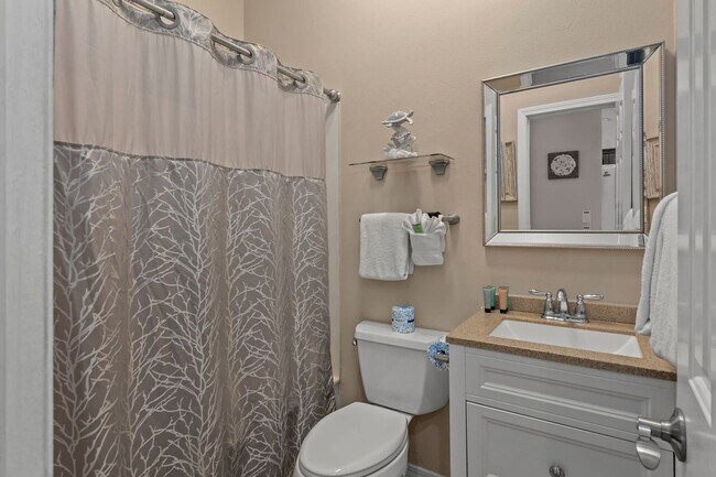 Building Photo - 4465 Clipper Cove