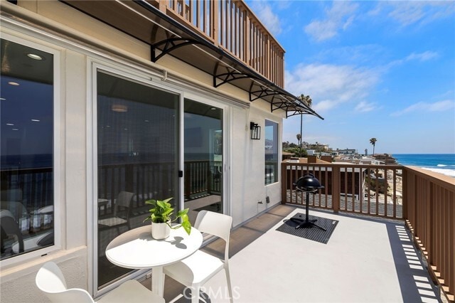 Building Photo - 1045 Gaviota Dr Unit B
