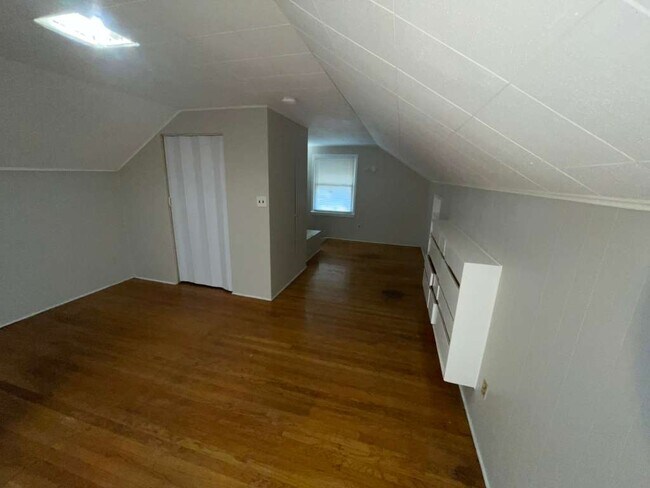 Building Photo - 20415 Goddard St