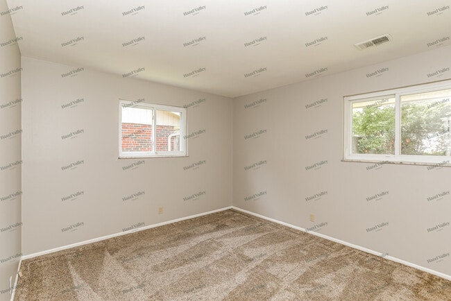 Building Photo - 2974 Libra Ln