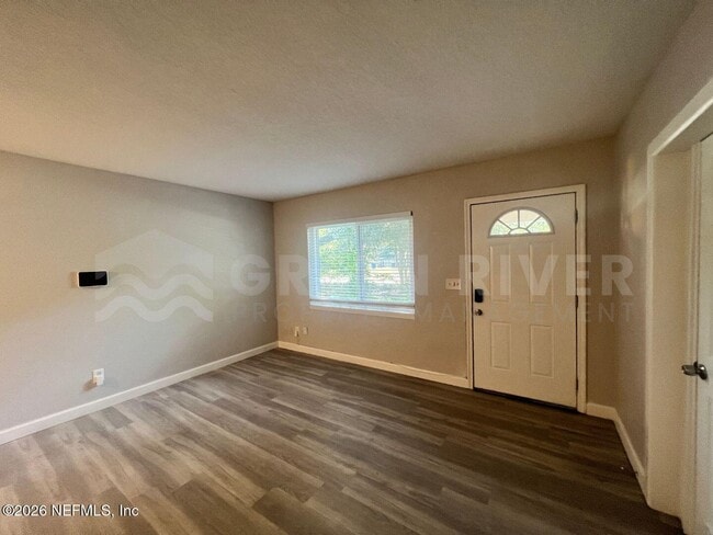 Building Photo - 6817 Camelot Rd