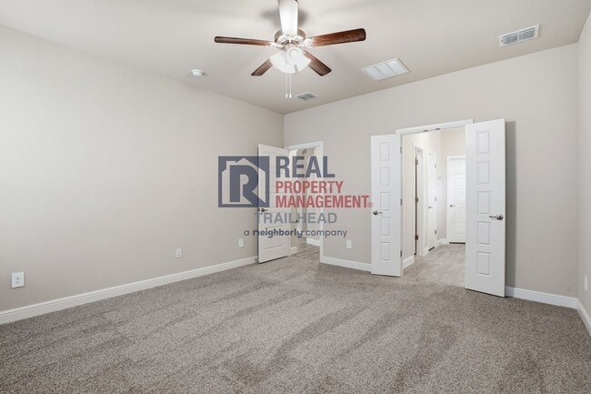 Building Photo - Modern Single-Story Home with Open Living Design