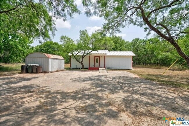Building Photo - 301 Tatum Rd