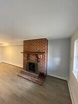 Building Photo - 2306 Walnut Ridge Est