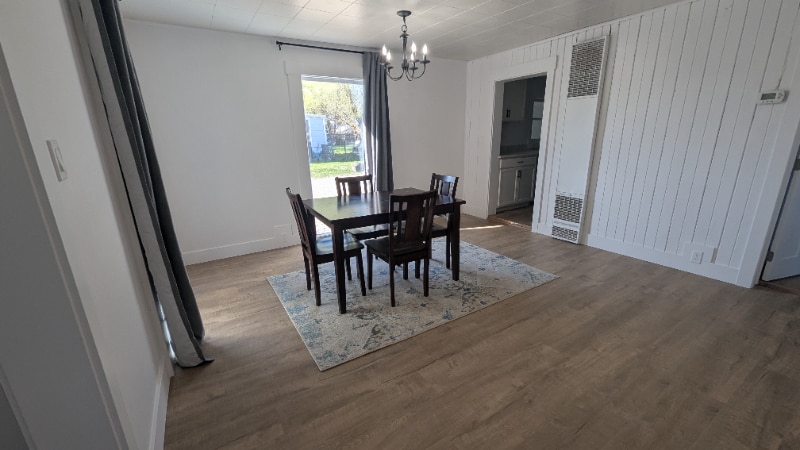 Building Photo - 500 S 11th St