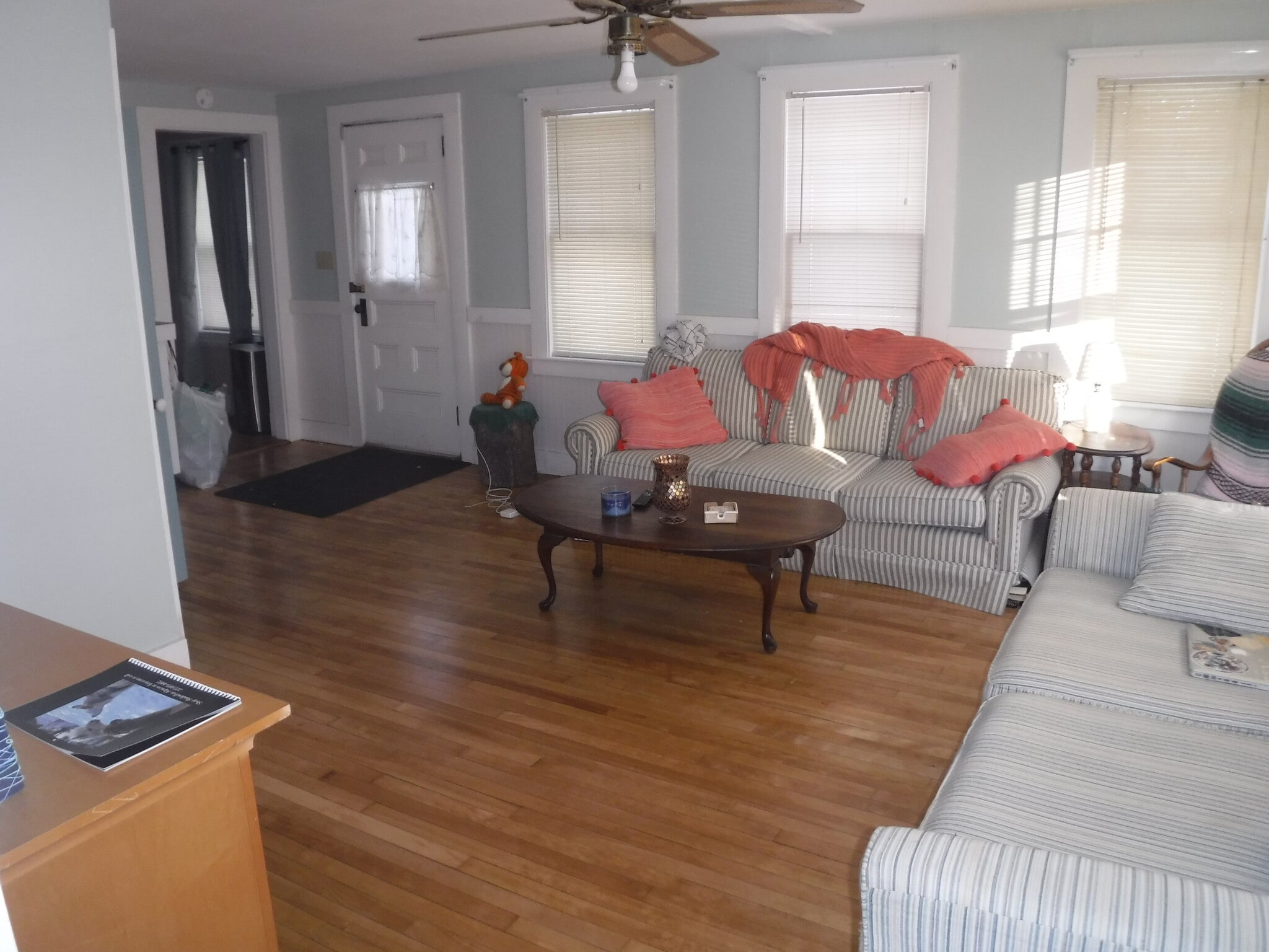 Building Photo - 32 College Ave