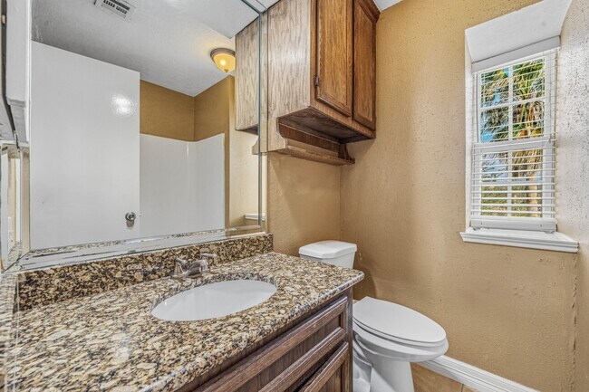 Building Photo - 11510 Pagoda Dr