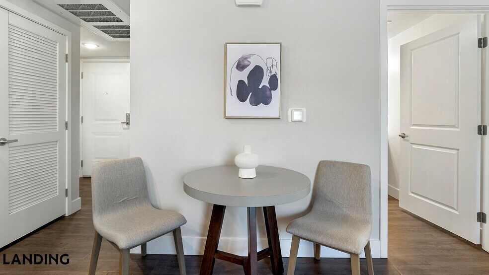 Building Photo - 1128 10th St NW