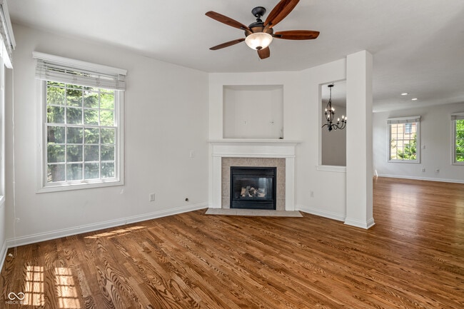 Building Photo - 12735 Edgemont Way