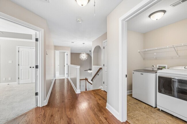 Building Photo - 1129 NJA Tate Dr