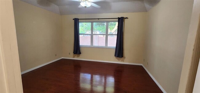 Building Photo - 6503 Faulkner Ridge Dr